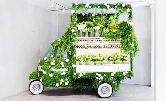 The Famous Floral Artist Makoto Azuma Has Transformed A Piaggio Ape Vehicle Into A Unique Flower Shop For Fendi.