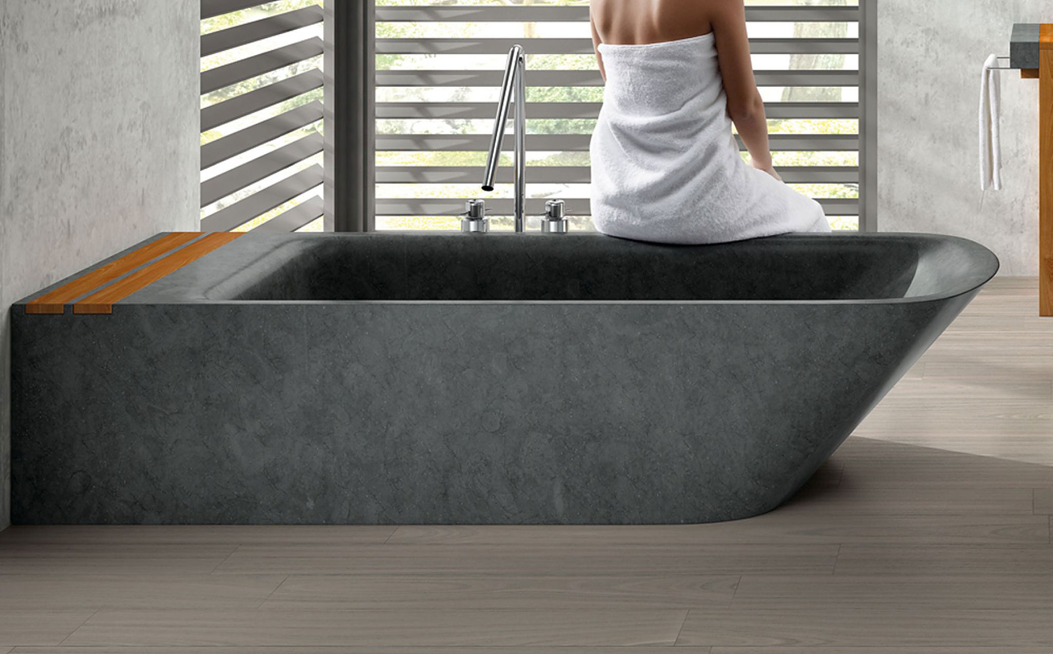 Simi Bathtub