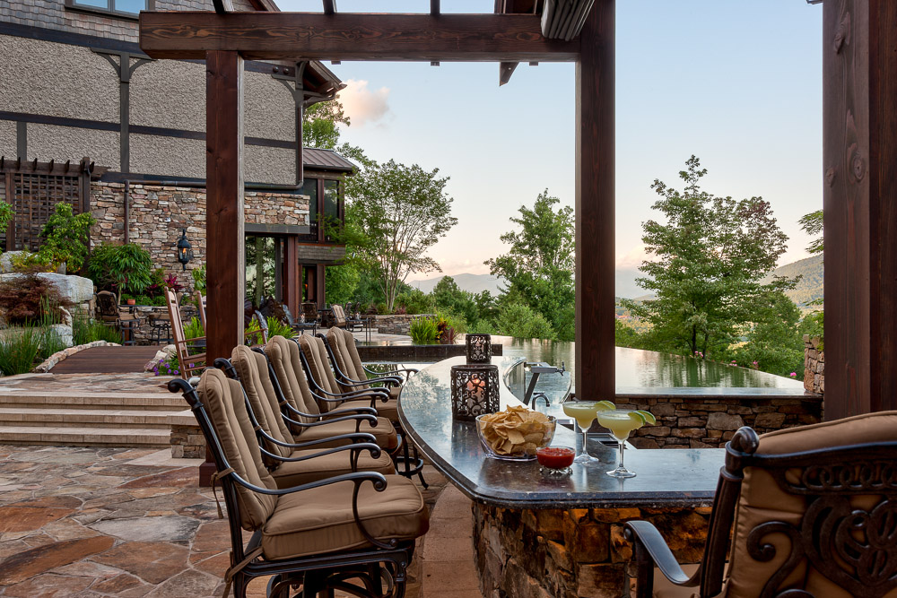 Modern Rustic Outdoor Kitchen