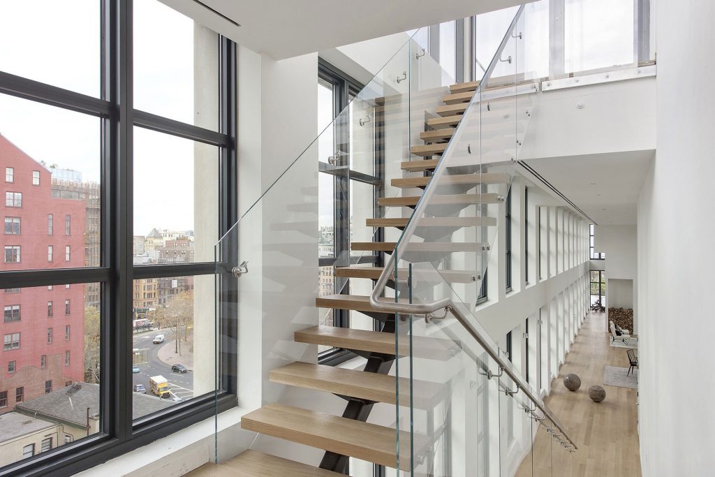 Picture of Live Like A Movie Star In This Minimalist Penthouse – Adorable ...
