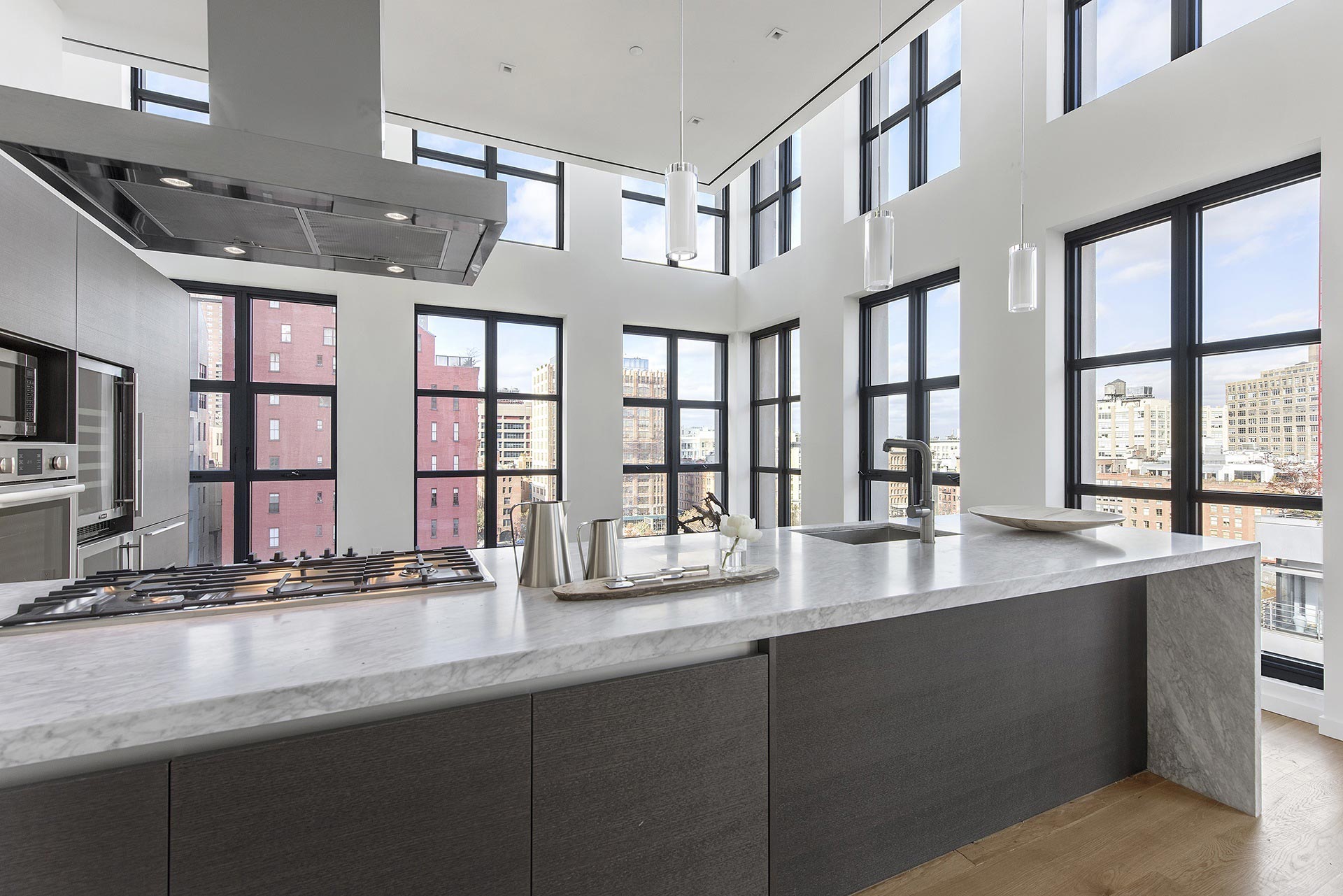 White And Grey Kitchen