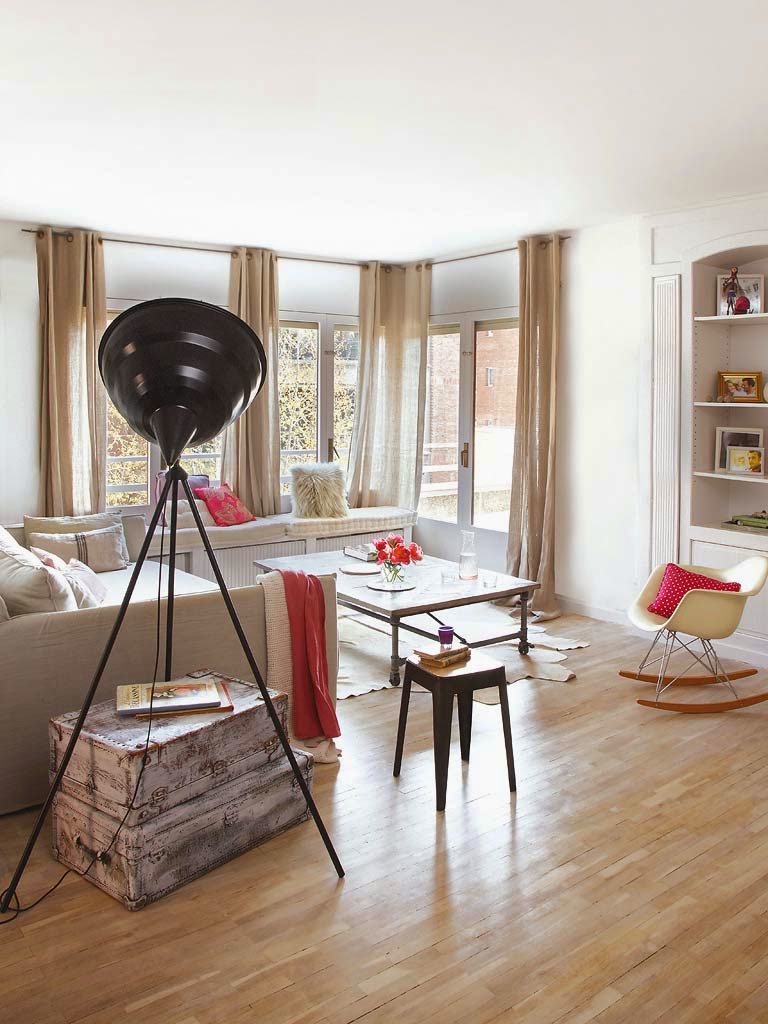 Airy Vintage Apartment