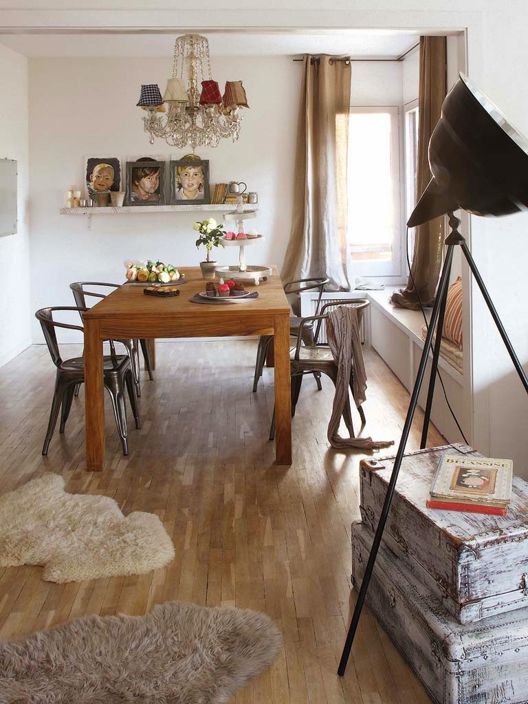 Dining Area In A Vintage Home