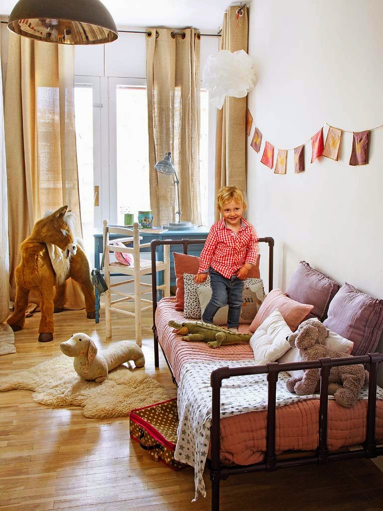 Kid'S Room In A Vintage Apartment