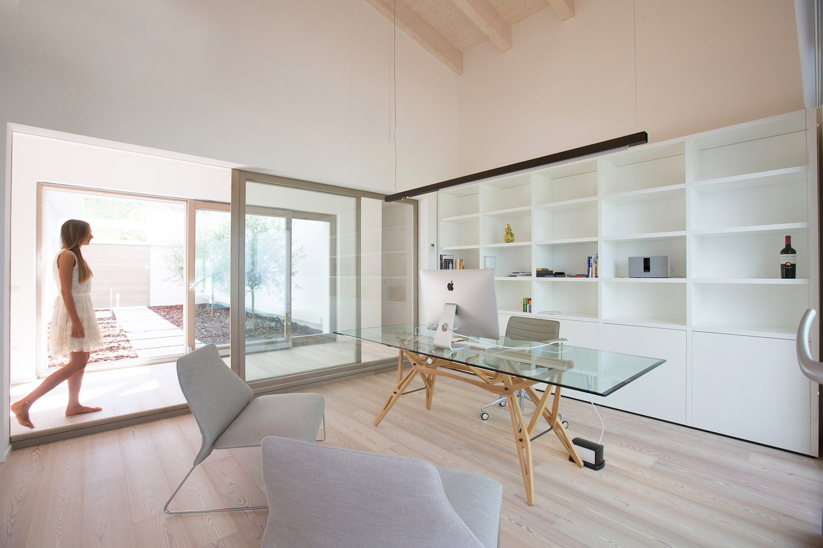 A iMinimalist Familyi House in Italy a Adorable Home