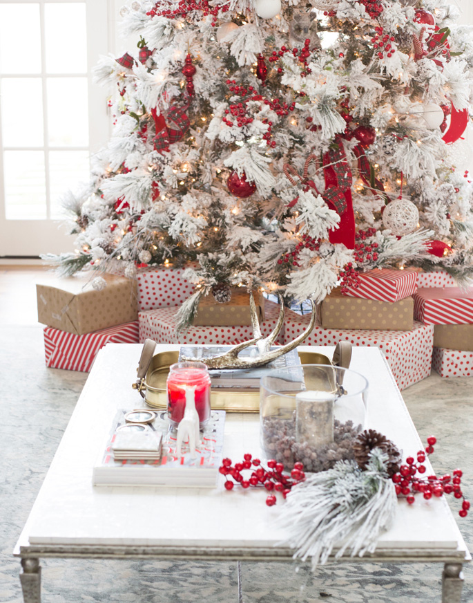 15 Christmas Color Schemes Beyond the Traditional – Adorable Home