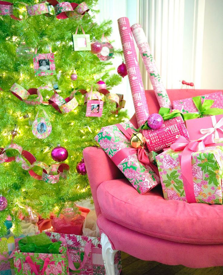 Pink And Green Christmas Decor