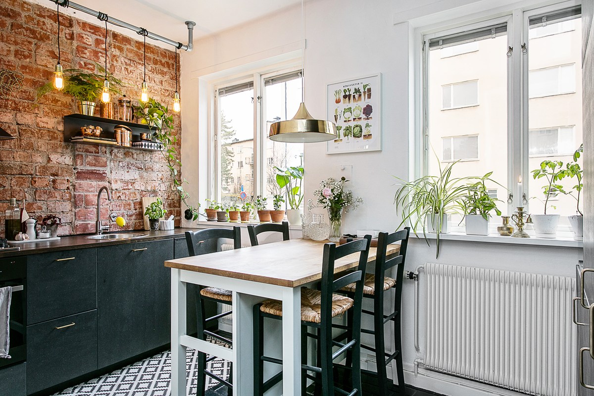 Bar Height Kitchen Table