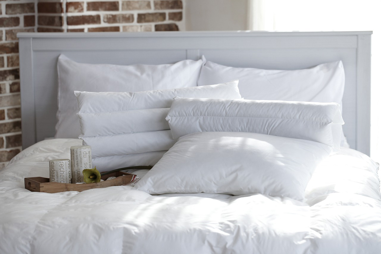 White Pillows