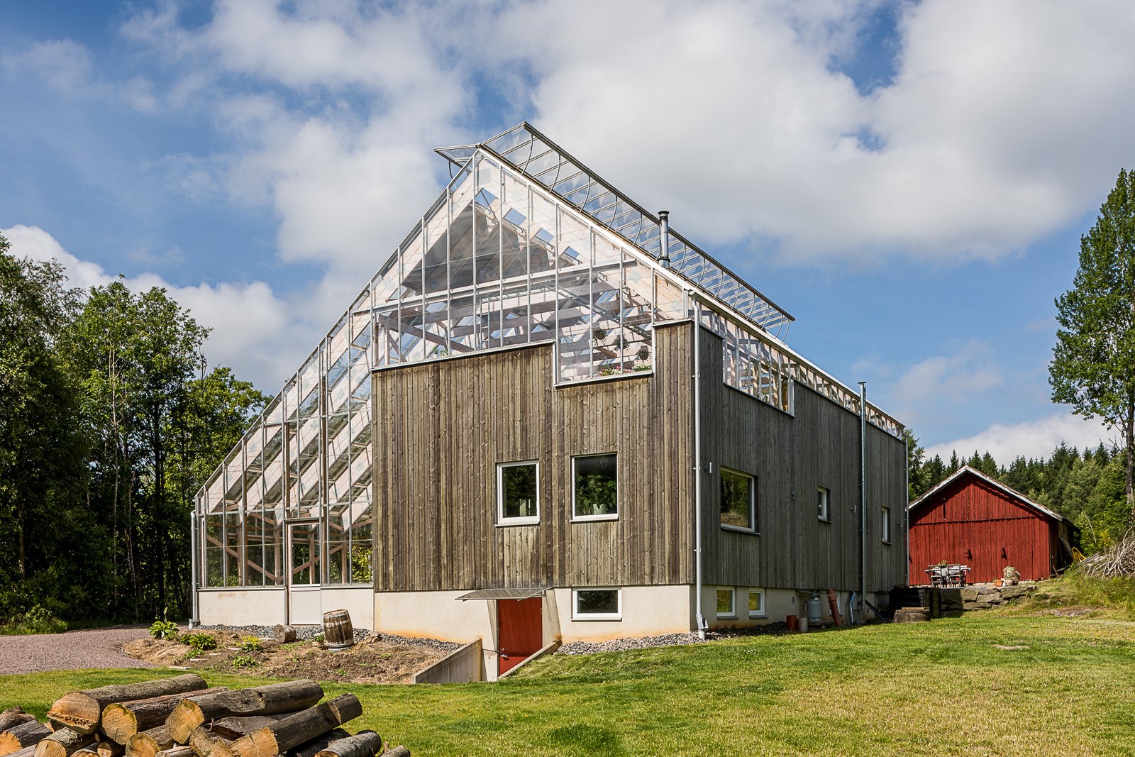 Eco-Luxury Greenhouse Home