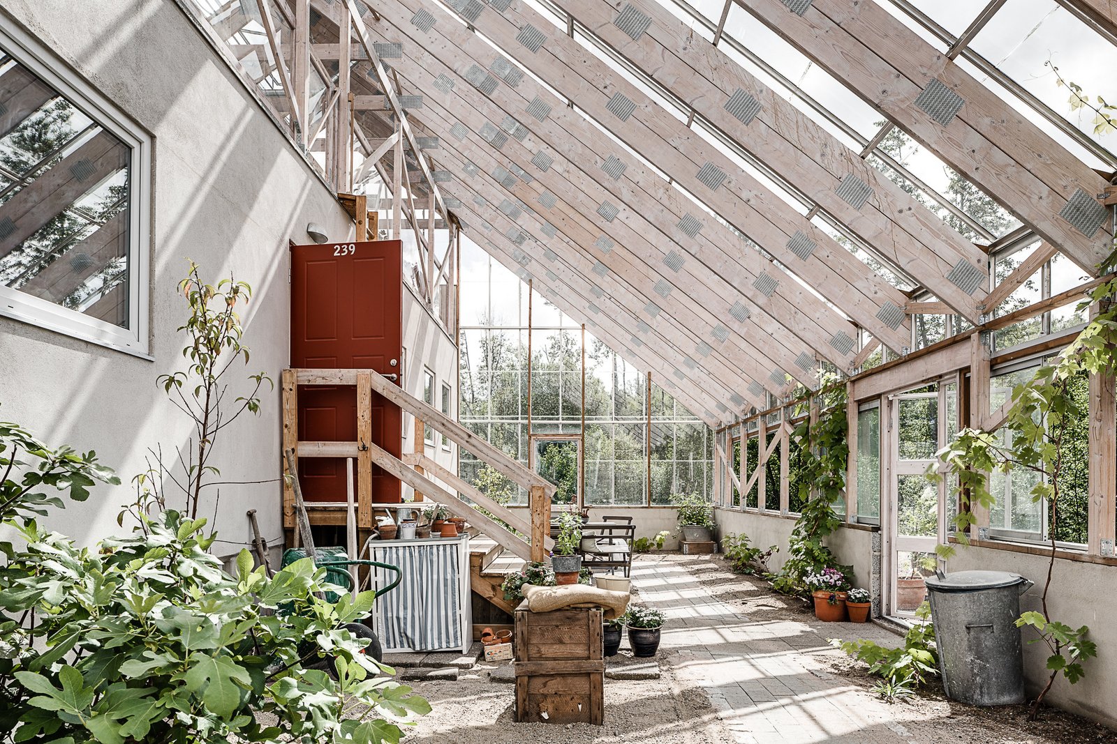 Sweden’s Eco-Luxury Greenhouse Home – Adorable Home