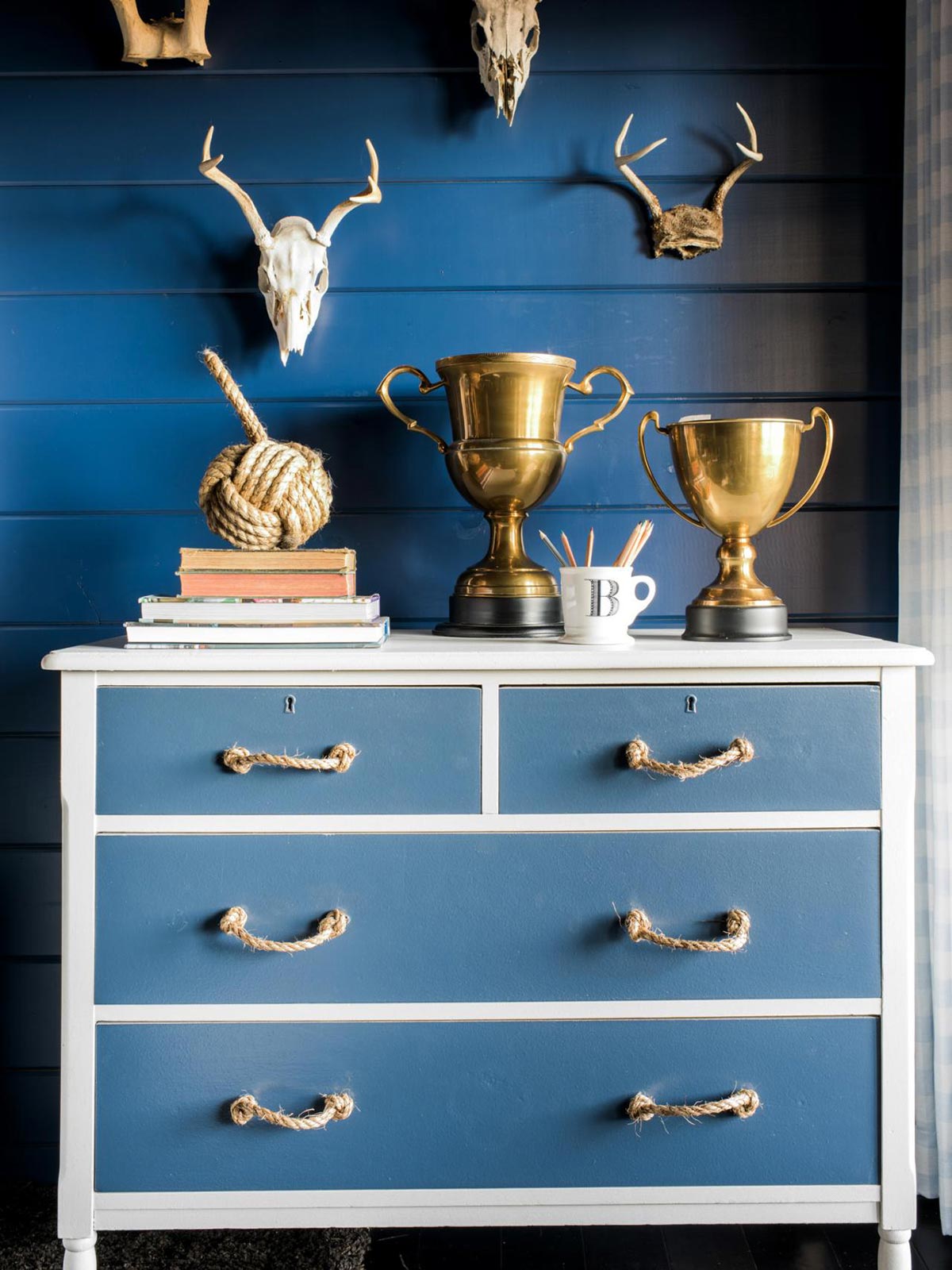 Give Your Furniture A Nautical Makeover
