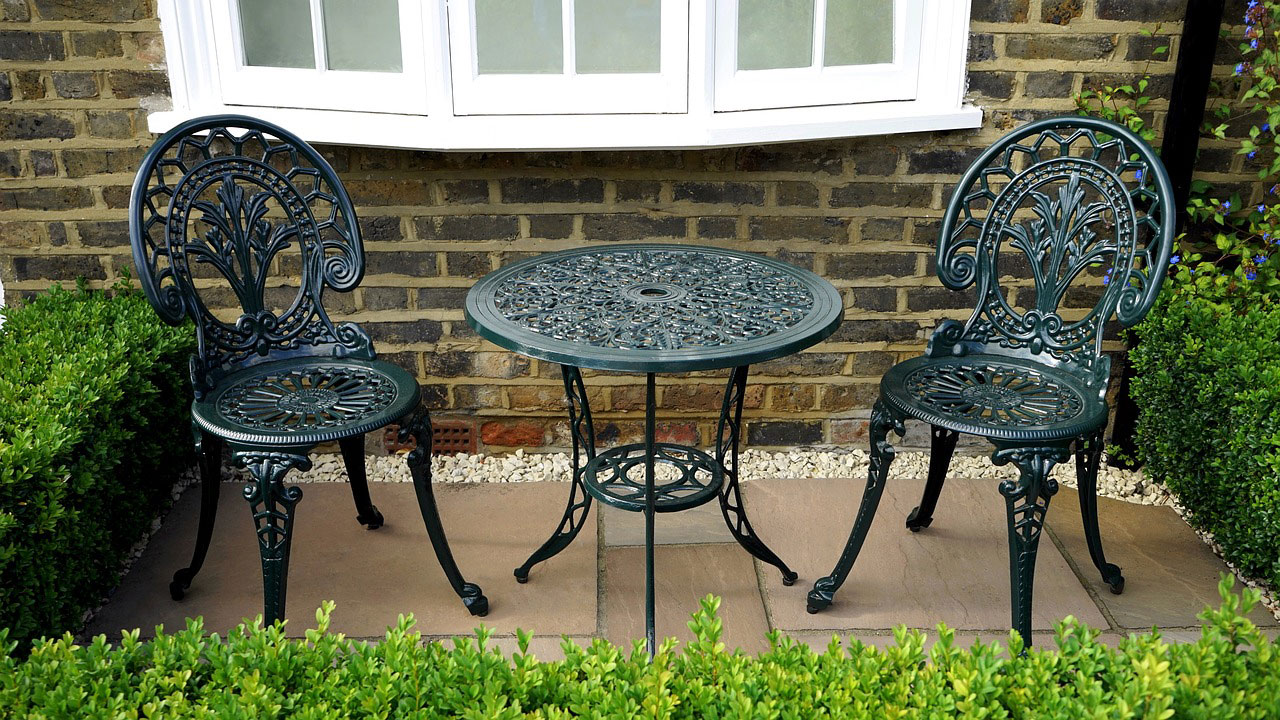 Wrought Iron Garden Furniture