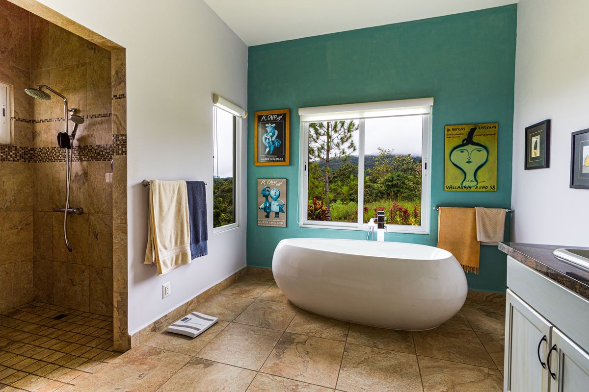 6 Tips to Make Your Bathroom Cozy