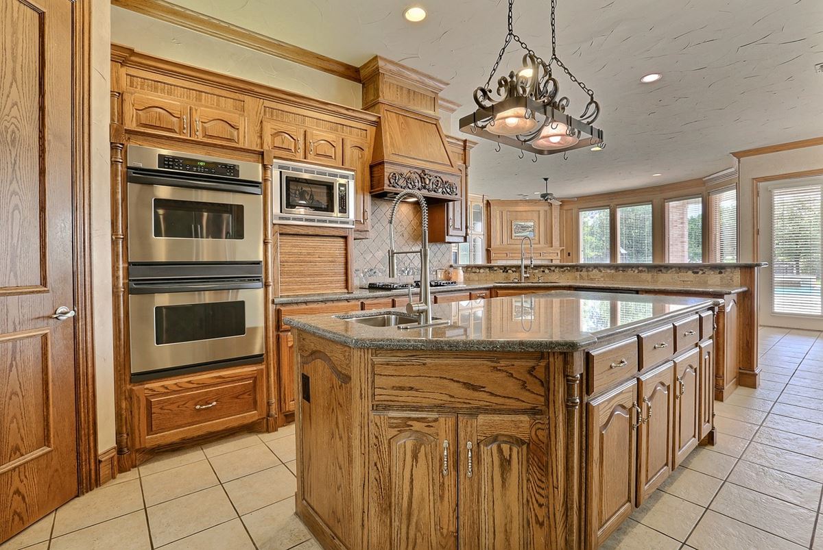 Traditional Kitchen Design