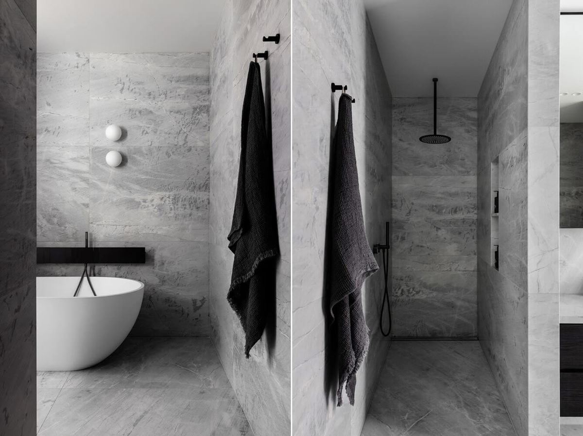 Scalpellino House - Grey Bathroom