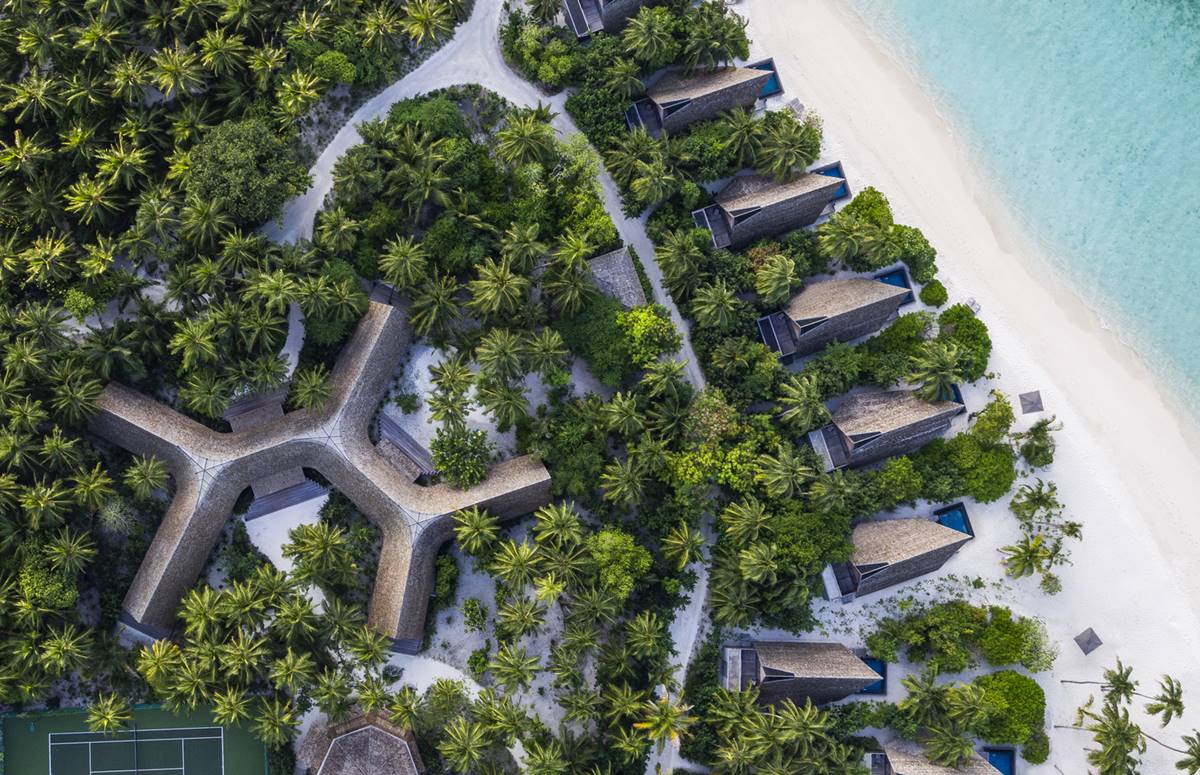 St. Regis Maldives Vommuli Resort - The Jungle