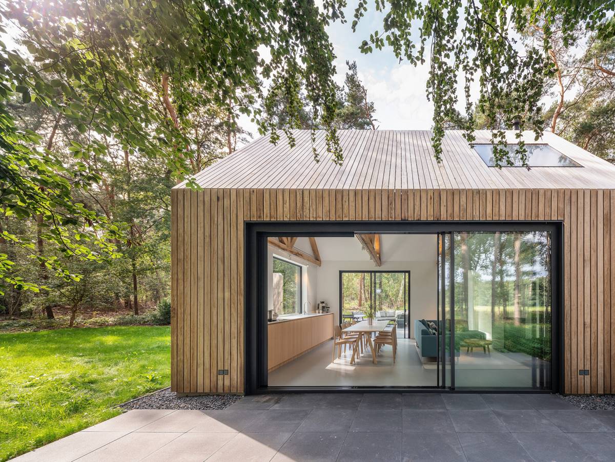 Villa With Sliding Glass Doors