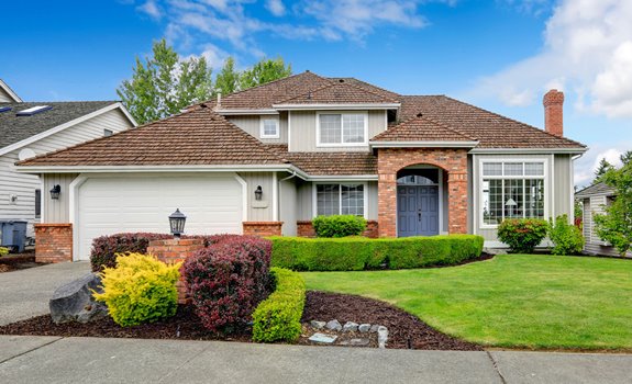 10 Ways To Boost Your Home’s Curb Appeal To Attract Buyers
