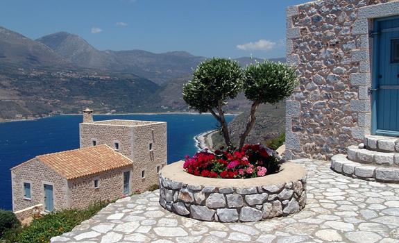 The Basics Of Mediterranean Home Design