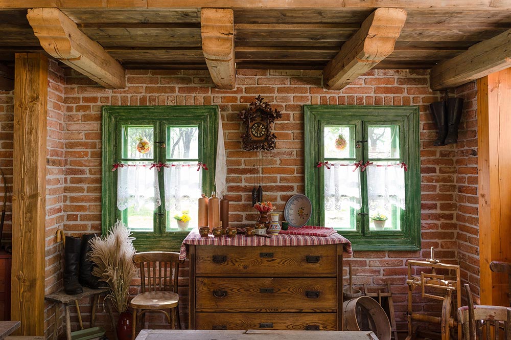 Country interior design style - typical example
