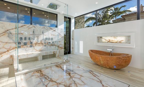 Adding Glamour To Your Bathroom With A Marble Bathtub