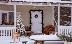 How To Decorate Your Front Porch For Winter