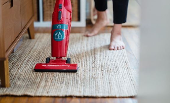 How To Keep Your Vacuum Cleaner Smelling Fresh