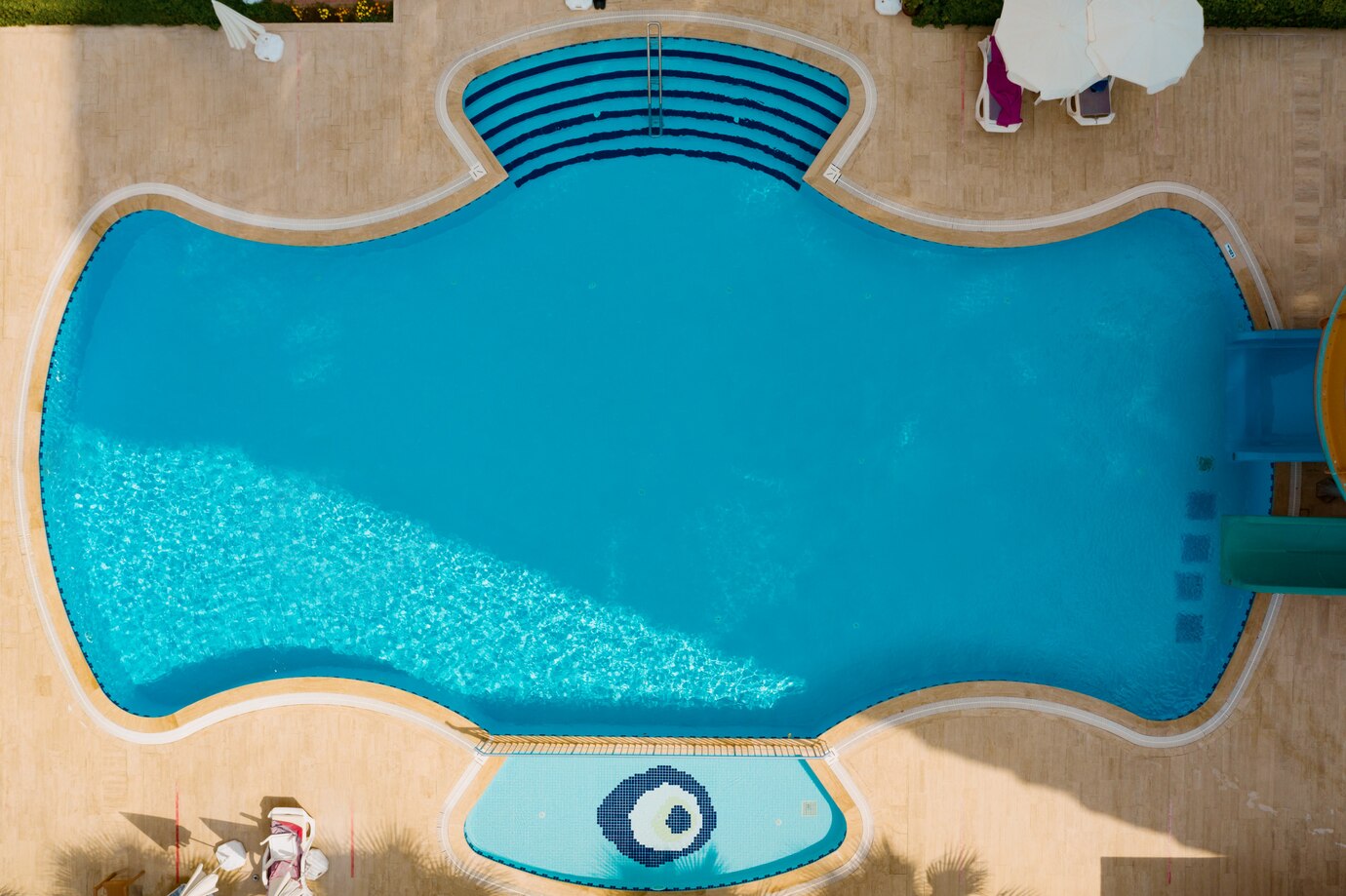 Big Swimming Pool